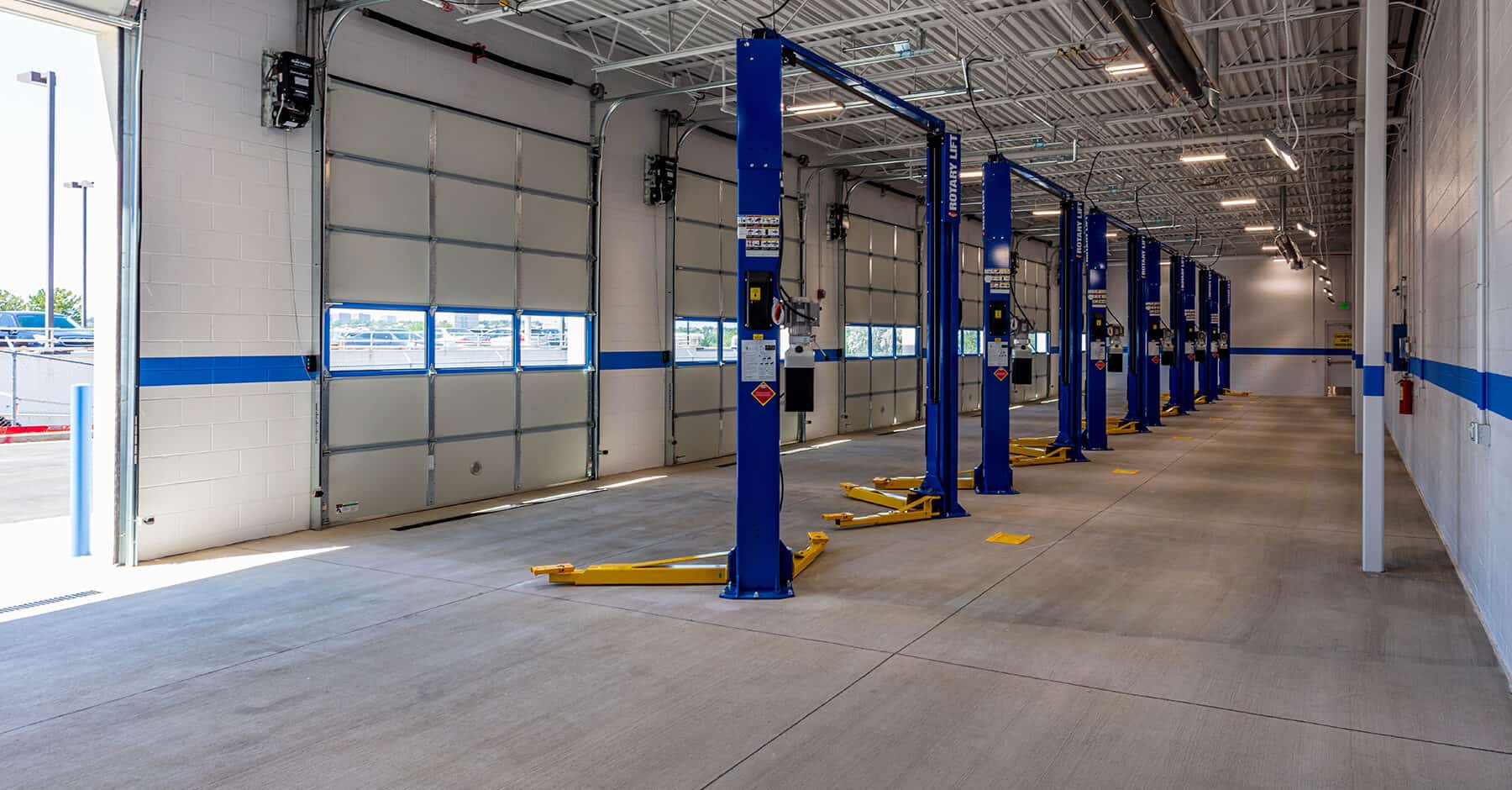 Detailing bays of the Mile High Honda Dealership